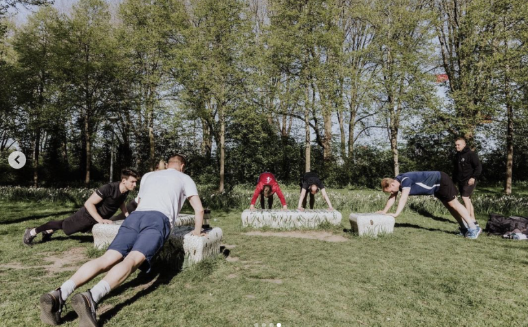 How Personal Trainers Help You Avoid Common Fitness Injuries